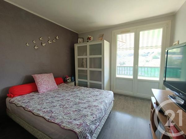 Appartement F4 à vendre  4 pièces - 71,17 m 2   SEPTEMES LES VALLONS  - 13