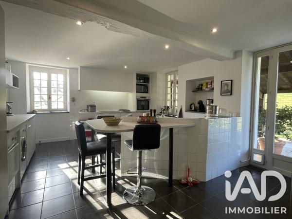 Maison à vendre 8 pièces 221 m² Urt