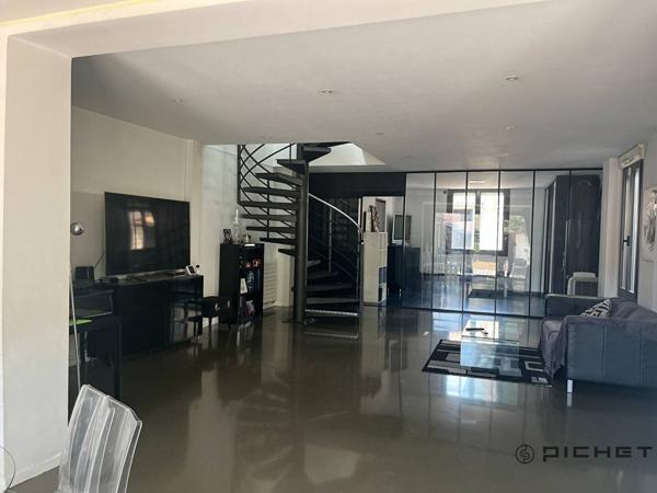 Maison 7 pièces 160 m² BORDEAUX - 33200