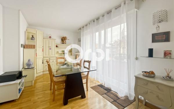 Appartement à vendre    3 pièces • 72,01 m2 Arras