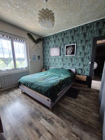 17100 - SAINTES - MAISON INDIVIDUELLE - JARDIN - PERGOLA - GARAGE - COSY - ZONE NON INONDABLE - QUARTIER LA GARE - SEBASTIEN DE BROUARD - LA FENÊTRE