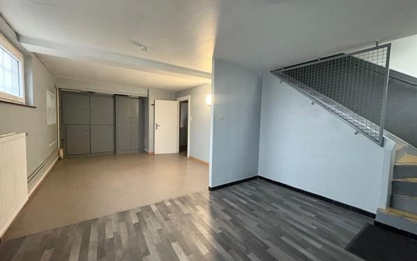 Maison à vendre    3 pièces • 118 m2 Terville