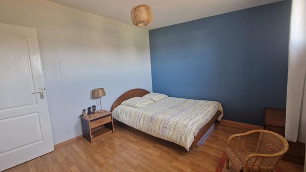 Maison - 7 pièces - 202 m²