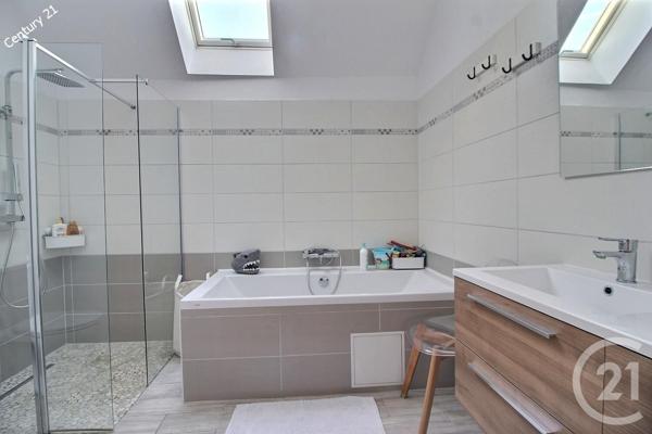 Maison à vendre  5 pièces - 143 m2 CHATEAU THIERRY - 02