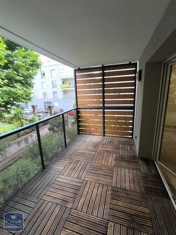 Appartement à louer 2 pièces 41.12m² Lyon (69008)