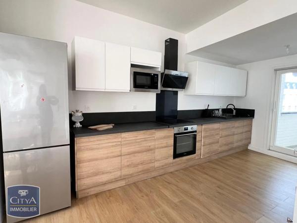 Appartement à louer 3 pièces 82.41m² Arras (62000)