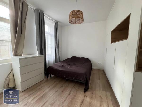 Appartement à louer 3 pièces 82.41m² Arras (62000)