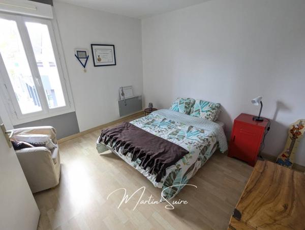 Immeuble à vendre 6 pièces de 240 m²