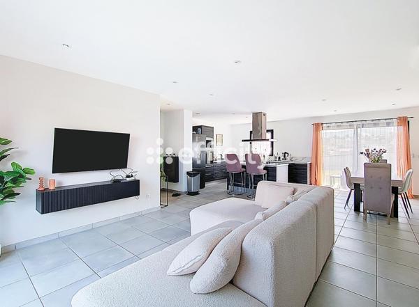 Maison 4 pièces - 105 m² Exclusivité efficity