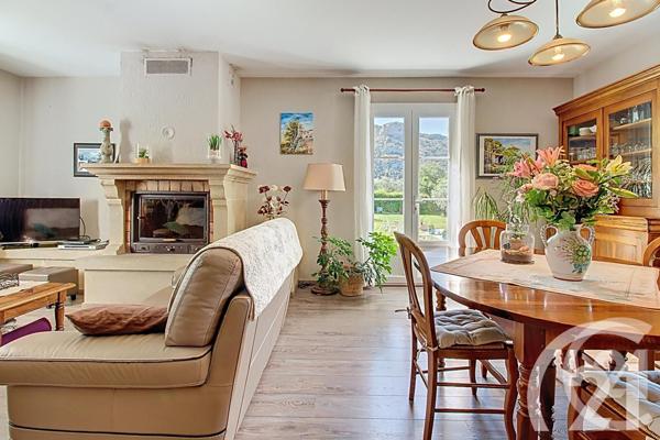 Maison à vendre  5 pièces - 126,50 m2 ROBION - 84