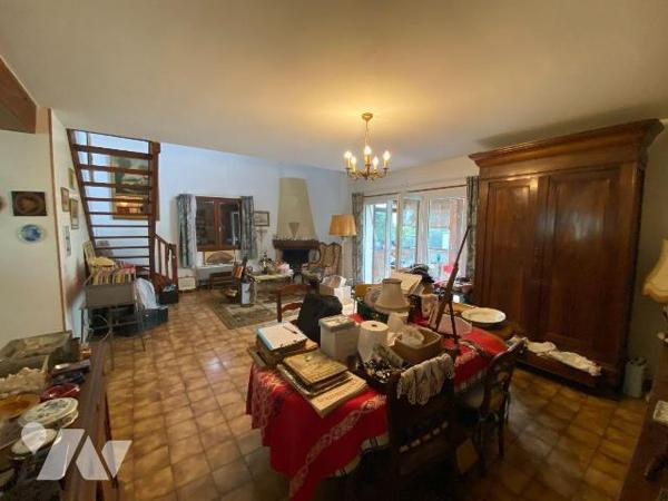 A VENDRE, Gironde proche Bordeaux, EYSINES, secteur Le Vigean, dans un secteur calme, sur une p...