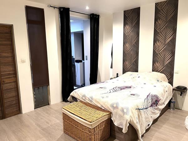 Maison de ville avec terrasse au calme – Mâcon