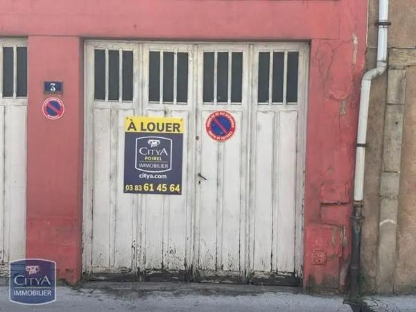 Parking à louer Épinal (88000)
