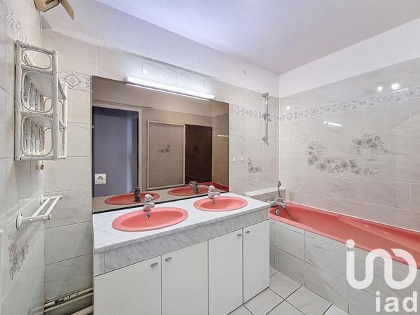 Appartement à vendre 4 pièces 82 m² Cran-Gevrier