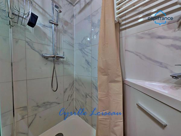 Opportunité: Studio rénové hyper-centre THONON LES BAINS (74)