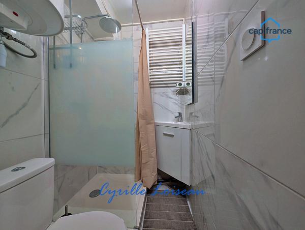 Opportunité: Studio rénové hyper-centre THONON LES BAINS (74)