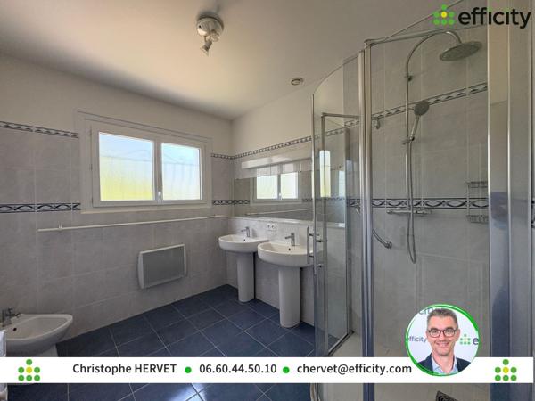 Maison 8 pièces - 263 m²