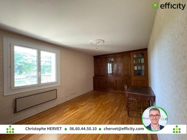 Maison 8 pièces - 263 m²