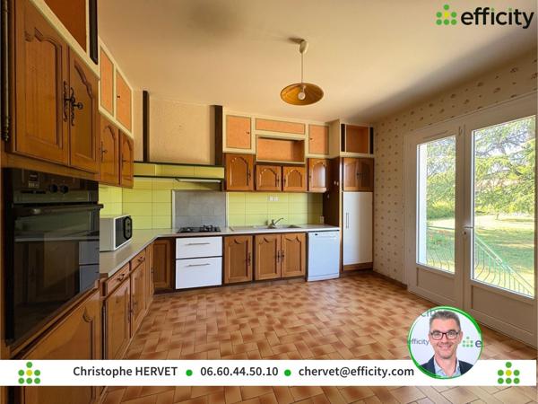 Maison 8 pièces - 263 m²