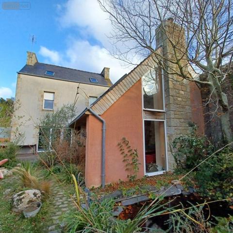 Maison individuelle à vendre à Saint-Pol-de-Léon dans le Finistère (29250), ref : 29104-MAIS980   
EN AGGLOMERATION
