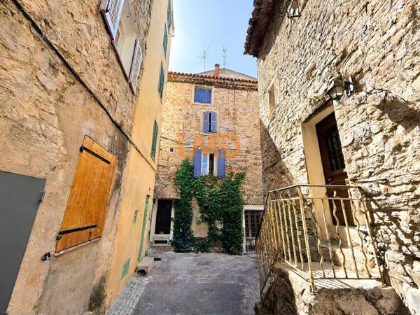 Maison en pierre au cœur de Trans-en-Provence