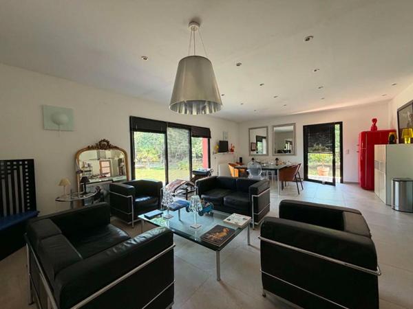 Villa Saint Maximin La Sainte Baume 3 pièce(s) 130 m2