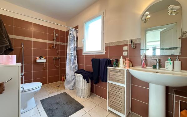 Maison à vendre    4 pièces •  Vaux-sur-Mer