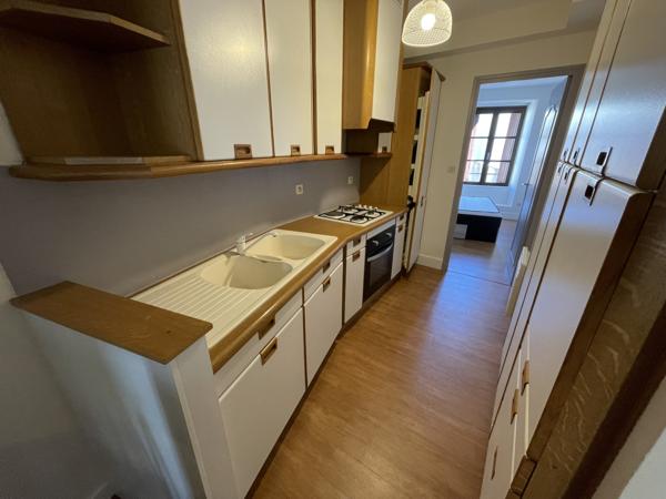 T2 MEUBLE