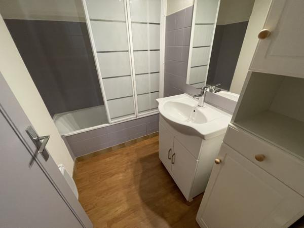 T2 MEUBLE