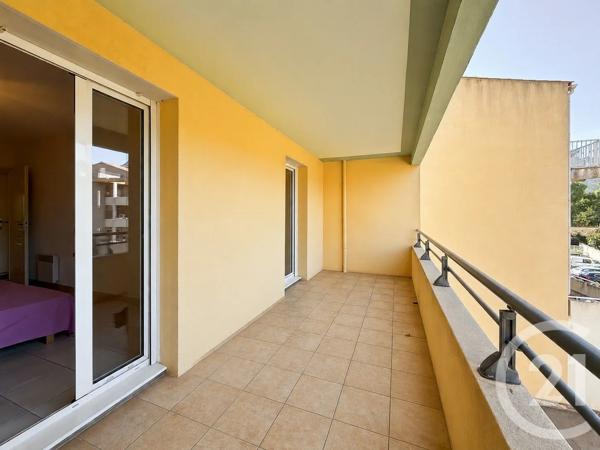 Appartement T3 à vendre  3 pièces - 77,95 m 2   CALVI  - 202