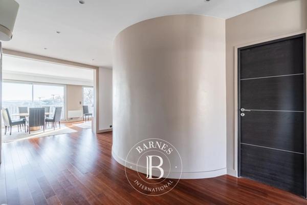 Neuilly-sur-Seine, Appartement 3 Chambres -  125 m² à vendre