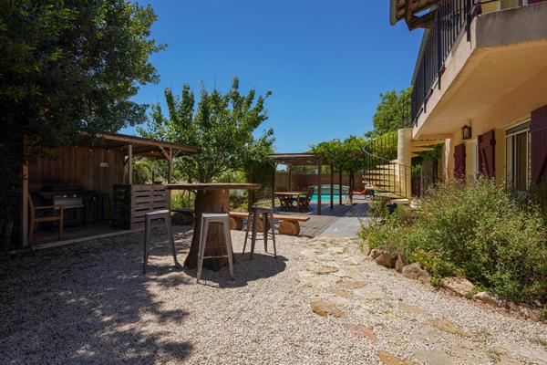 Maison TRETS - 155 m² en R+1 avec piscine, terrasses et jardin ?