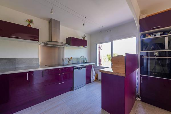 Maison TRETS - 155 m² en R+1 avec piscine, terrasses et jardin ?