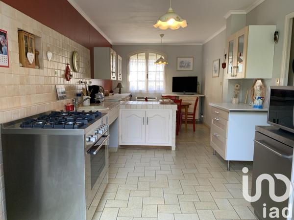 Maison à vendre 5 pièces 160 m² Pujaut
