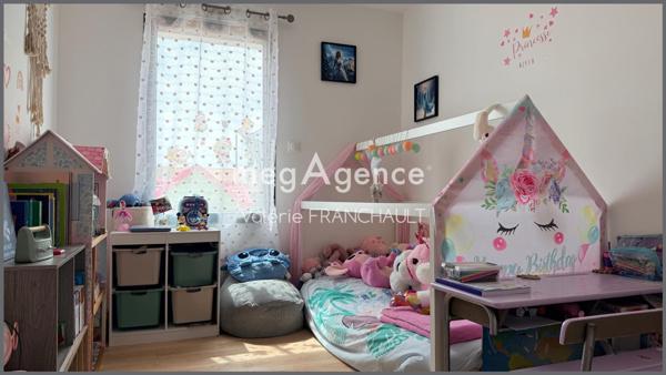 Maison à SAINTE-GEMME-LA-PLAINE, 85400 - 5 pièces 108m²