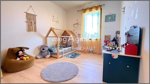 Maison à SAINTE-GEMME-LA-PLAINE, 85400 - 5 pièces 108m²