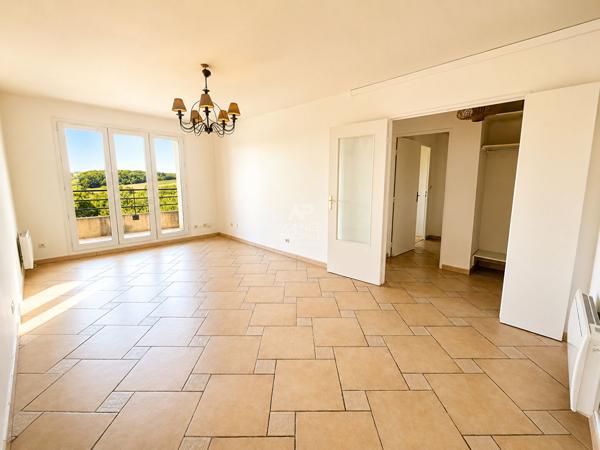 Appartement Meulan En Yvelines 2 pièce(s) 50.43 m2 149 000 € - Référence  1824