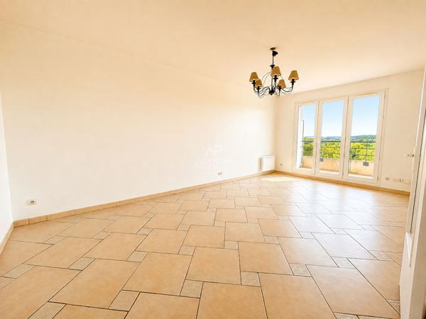 Appartement Meulan En Yvelines 2 pièce(s) 50.43 m2 149 000 € - Référence  1824