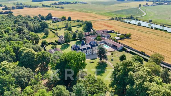 Chateau XIX au coeur d'un parc de 30 hectares