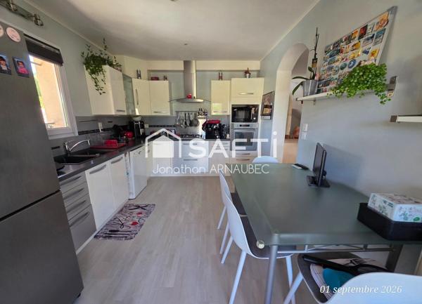 Une maison où il fait bon vivre ! Sans travaux, parfaitement entretenue et idéalement située