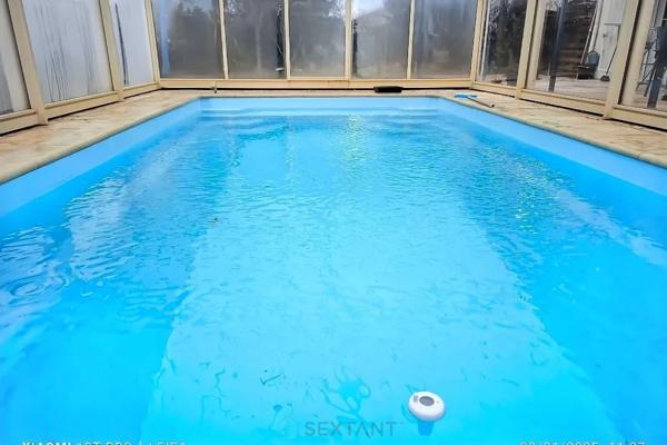 BERGERAC: MAISON AVEC PISCINE COUVERTE