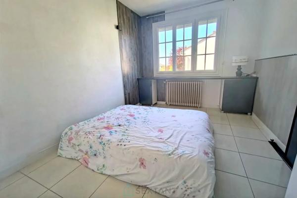 BERGERAC: MAISON AVEC PISCINE COUVERTE