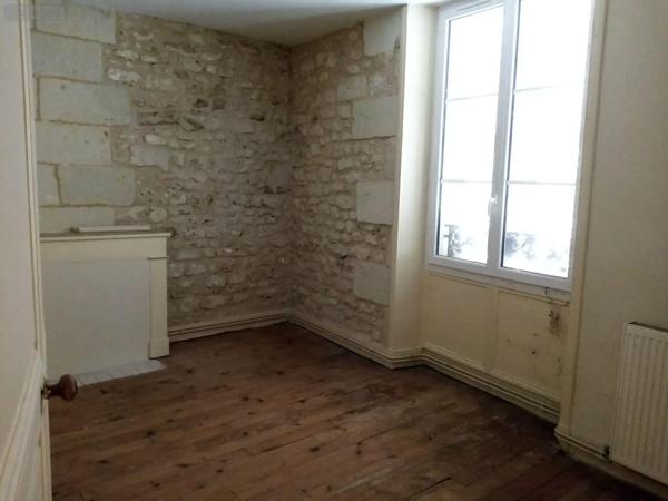 Achat - Maison | Maison Scorbé-Clairvaux 86140 4 pièces 90 m 2 1142 m 2