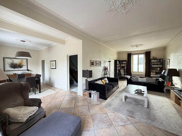 Maison Bourgeoise de Grand Standing à Vendre à Meaux - Réf ADS2449
