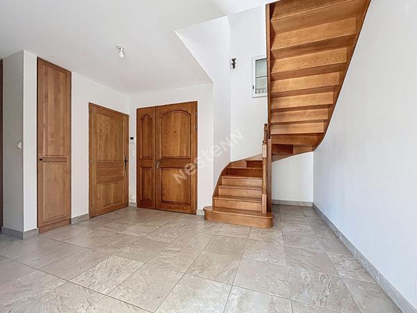 Maison Saint Herblain Bouvardière / 200 m2 / DPE en A / 5 chambres / grand jardin / garage / dépendances avec potentiel /