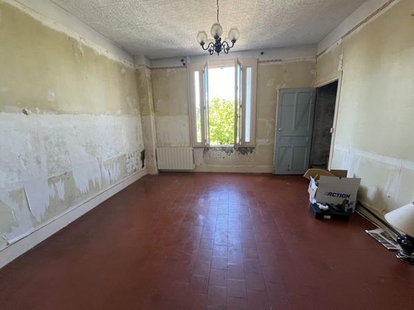 Maison à vendre |  Saint-Amand-Montrond |  5 pièces | 105 m²