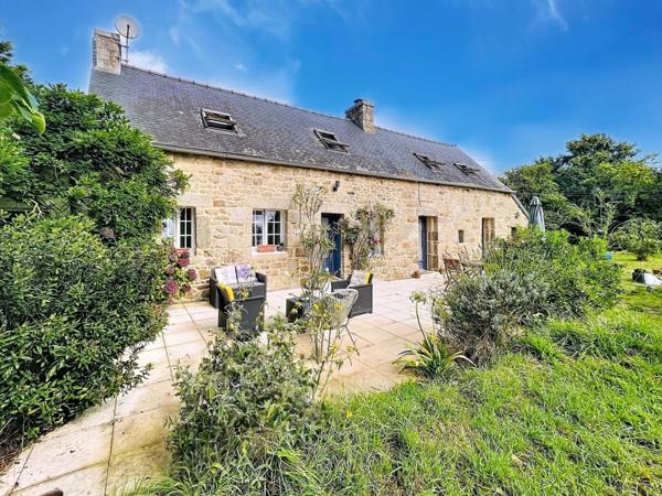 Longère au calme côte d'Armor entre Guingamp et Lannion