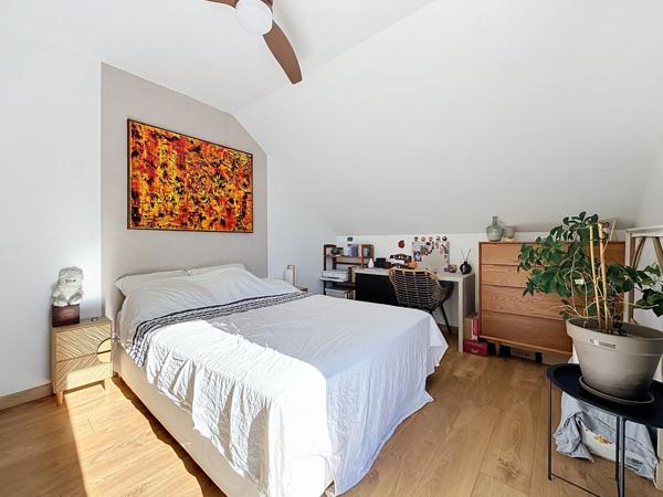 À VENDRE – T3 de 55 m² avec exceptionnelle terrasse de 90 m² LA MEMBROLLE SUR CHOISILLE (37)