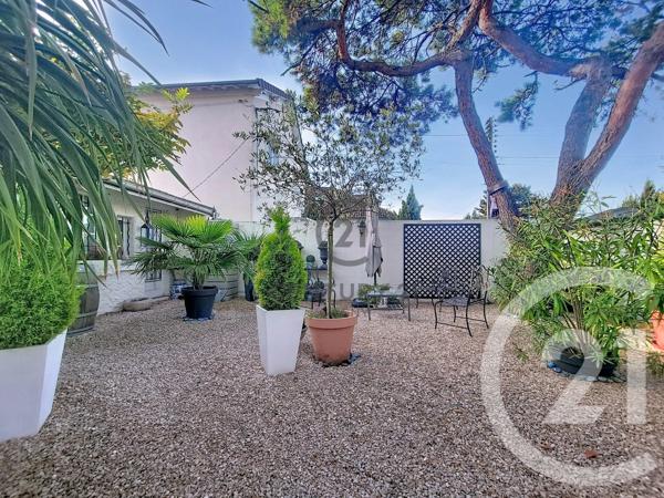 Maison à vendre  5 pièces - 137,62 m 2   GAGNY  - 93