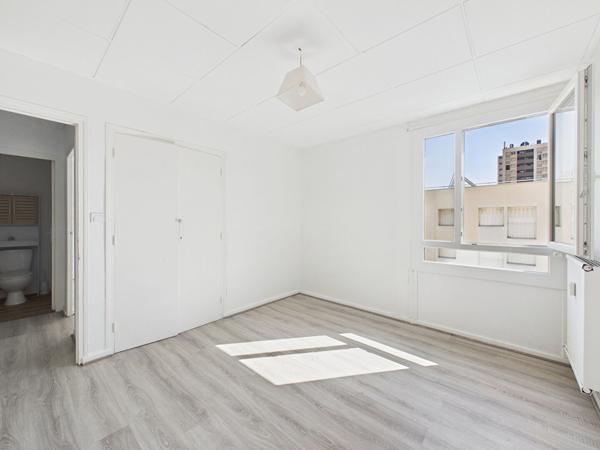 Appartement rénové Valence T3 de 57 m2 avec balcon et cave